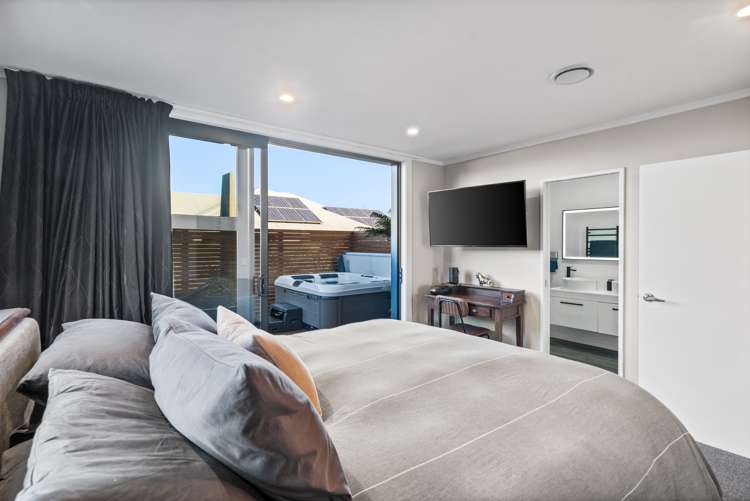 37 Vernon Drive Lincoln_15