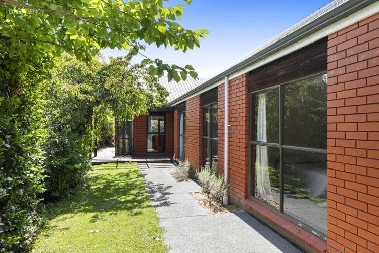 20 Lavandula Crescent Burnside_8