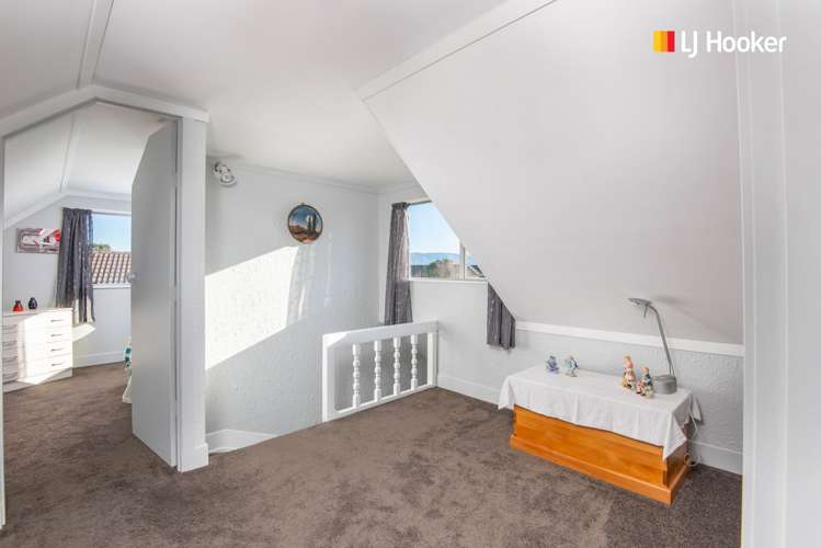 2 Oak Place Mosgiel_13