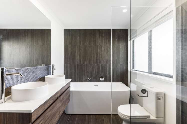 48 Houpuni Road Wainui_8