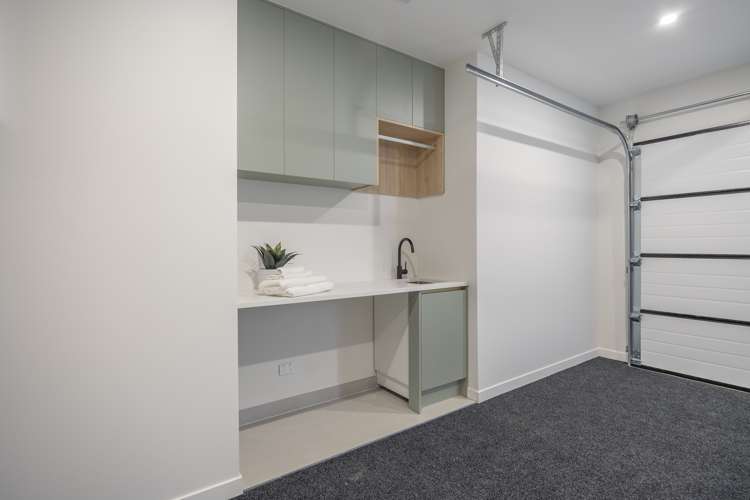 8/41 Seaside Avenue Waterview_35