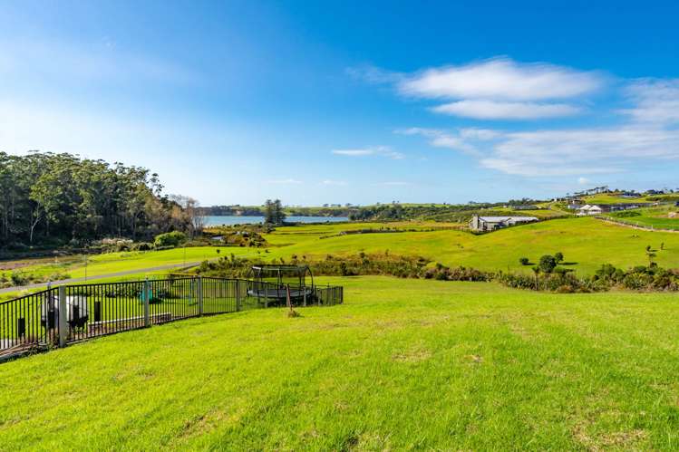 6 Taha Puke Road Okura Bush_12