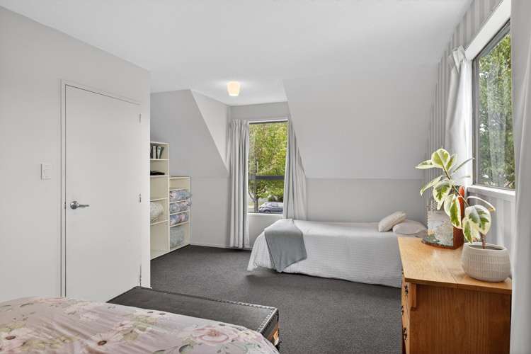 70 Solomon Avenue Redwood_16