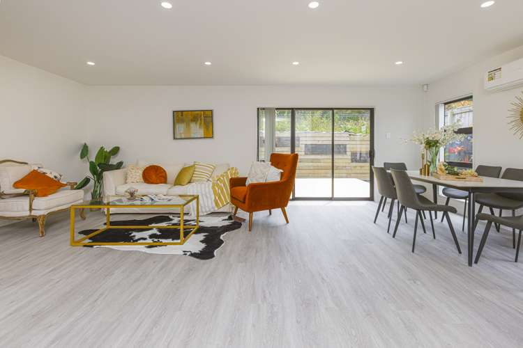 2 Awaiti Way Orewa_11