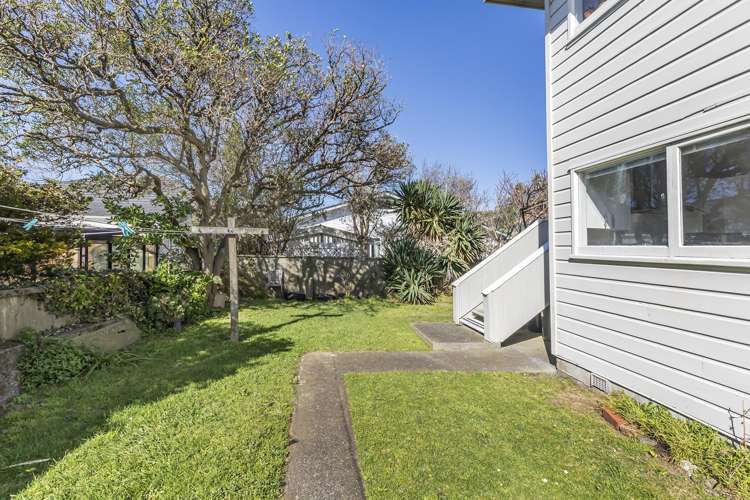 3/139 Queens Drive Lyall Bay_9