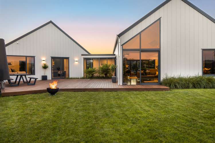 47 Baxter Michael Crescent Cambridge_17