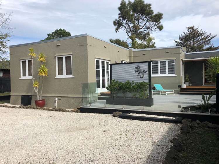 42 Kauri Road Stanmore Bay_21