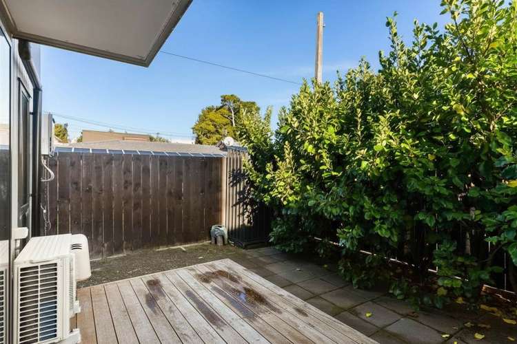 1/36 Kaipatiki Road Glenfield_11