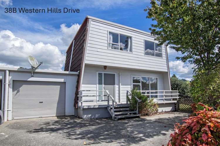 38A &B Western Hills Drive_2