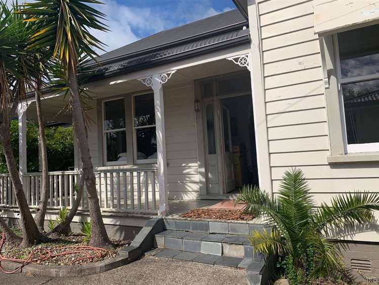 27 New Windsor Road Avondale_1