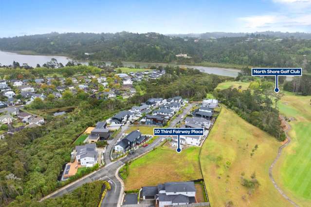 Elevated 541m² Section – 10 Third Fairway Place