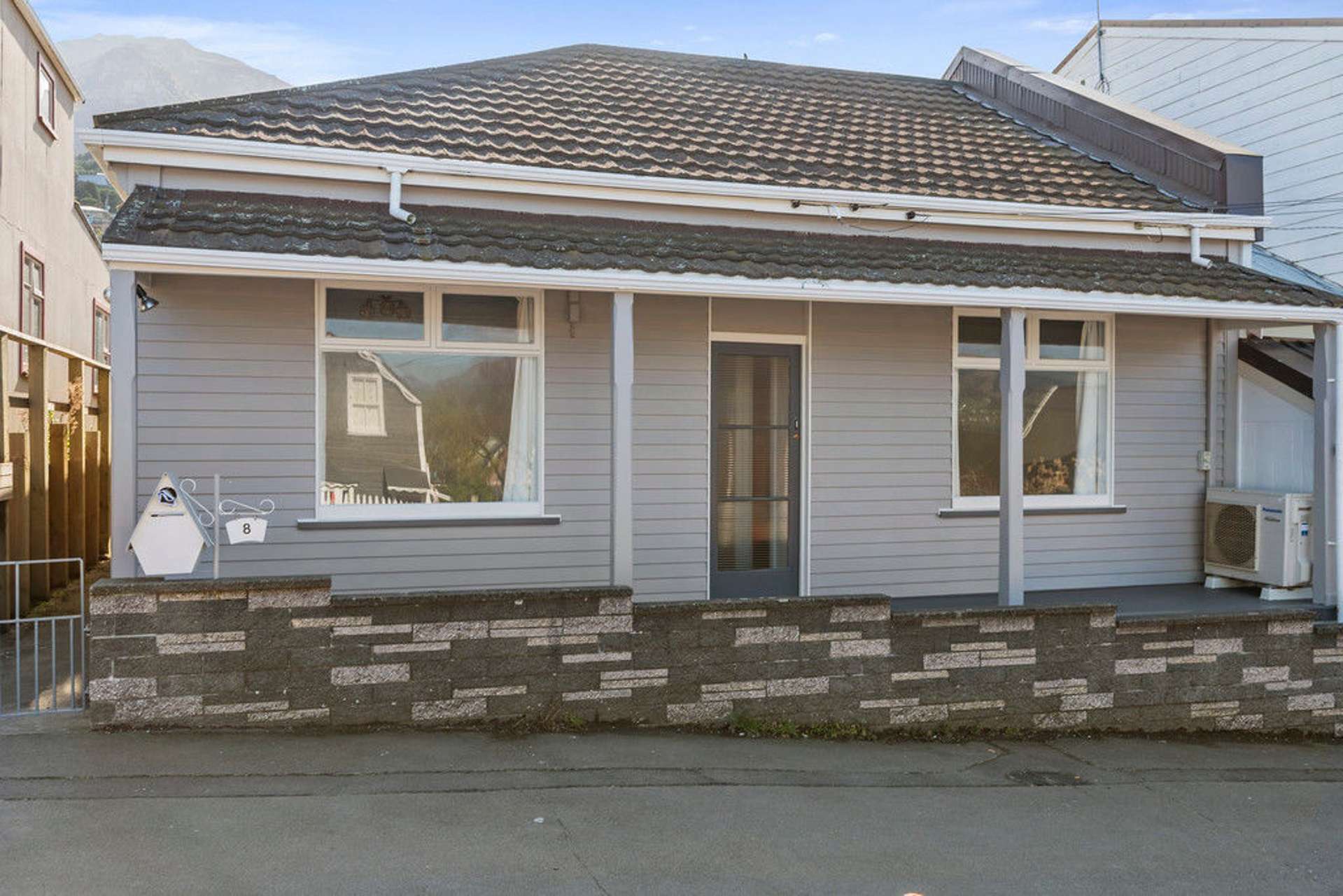 8 Winchester Street Lyttelton_0