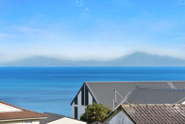 6 Orchy Crescent Southgate_17