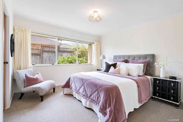 6 Crescent Hills Court Northpark_6