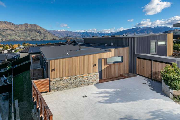 2/87 Mills Road Wanaka_24