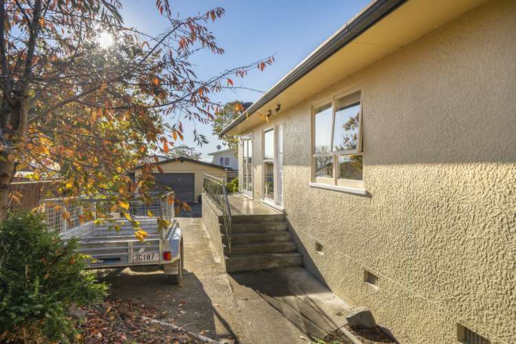 9 Marlborough Crescent Richmond_18