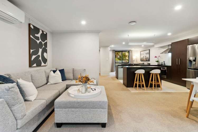60/182 Flat Bush School Road_0