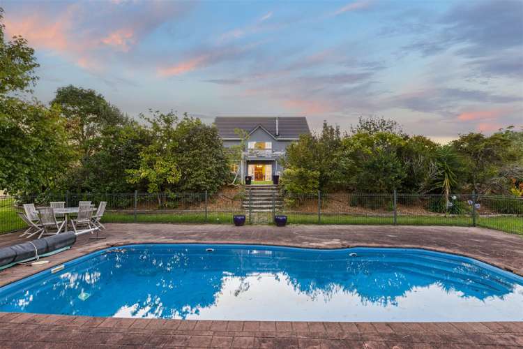 669 Ridge Road Riverhead_15