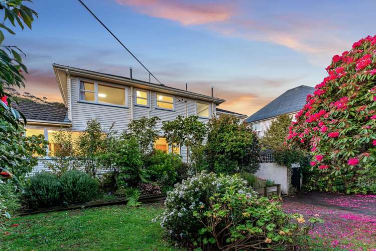 8 Jalna Avenue Khandallah_27