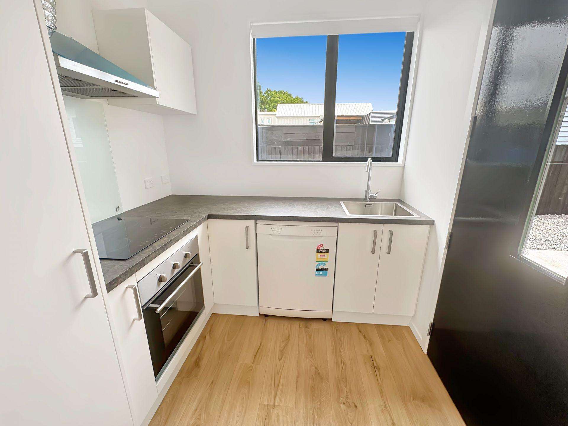 2/425 Hereford St Linwood_0