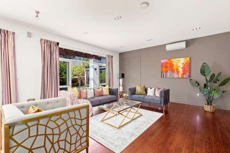 20 Fairbairn Place East Tamaki Heights_11