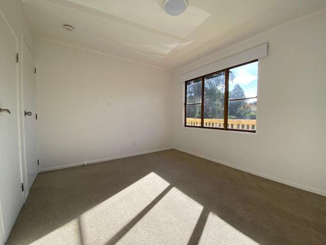 3/9 Fuchsia Place Birkdale_2