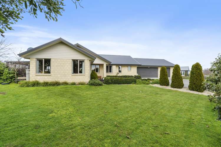 12 Cherry Lane Martinborough_15