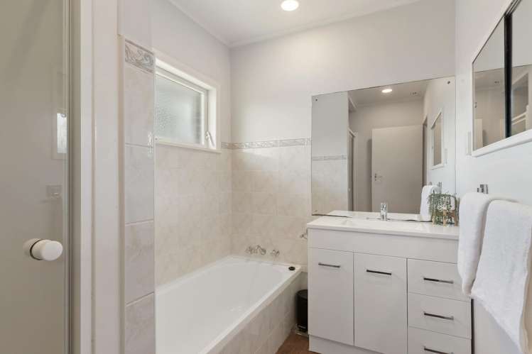 25 Keeney Court Papakura_13