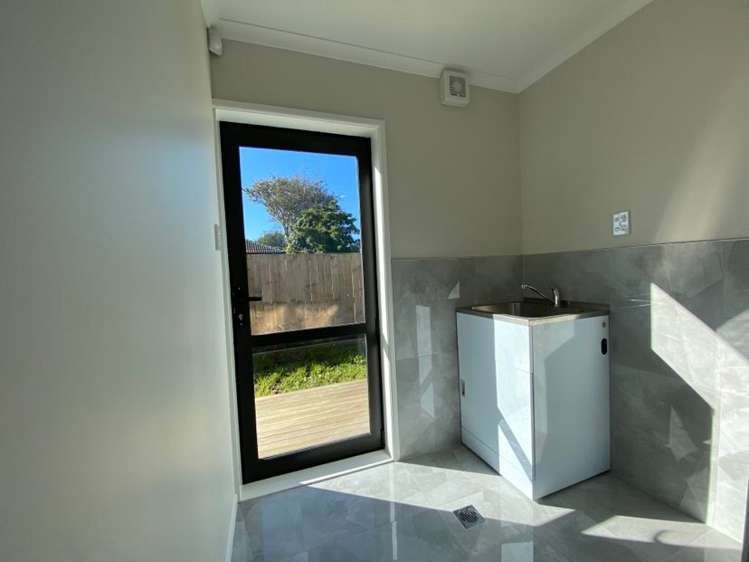 8/504 Swanson Road Ranui_8
