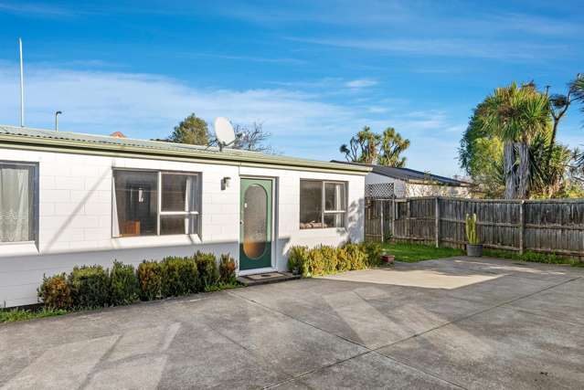 Private, Sunny & Convenient