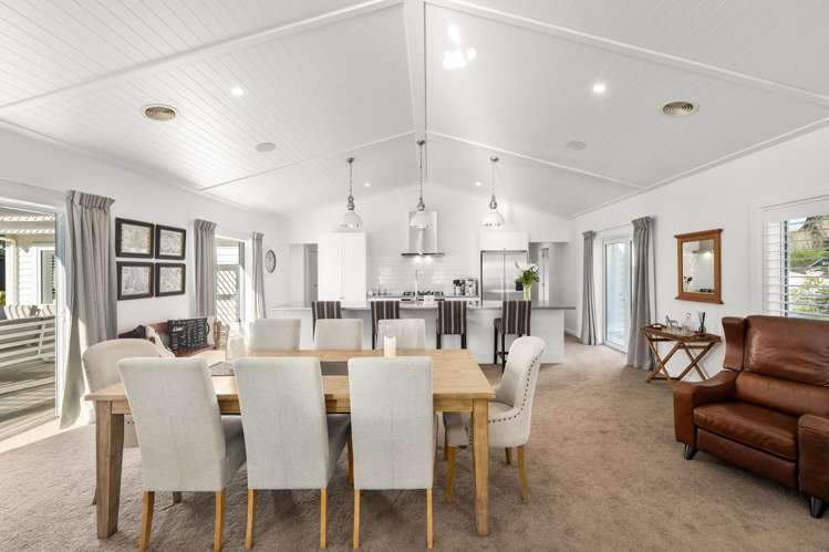 2/21 Highland Drive Acacia Bay_6