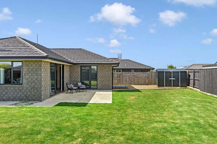 21 Maple Grove Solway_19