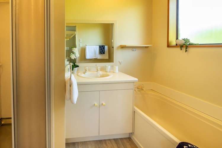 1/112 Saint Albans Street Saint Albans_11