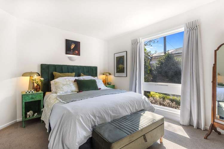 110 Idris Road Bryndwr_13