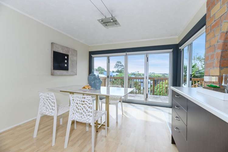 2/12 Willis Street Torbay_5