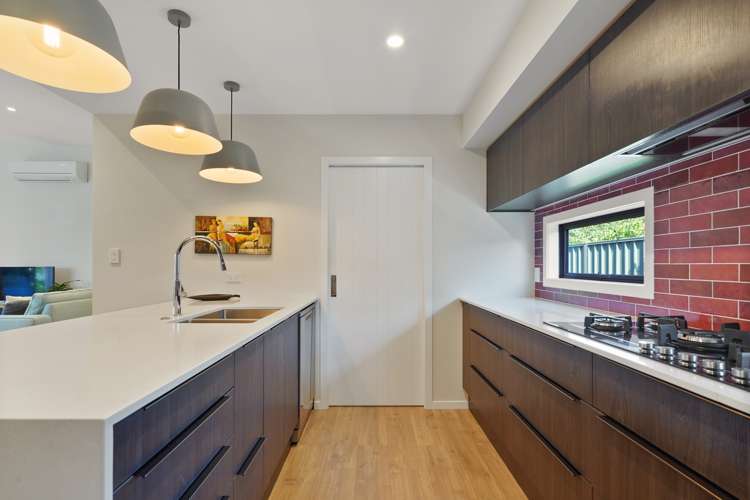 9 Drovers Way Frimley_2