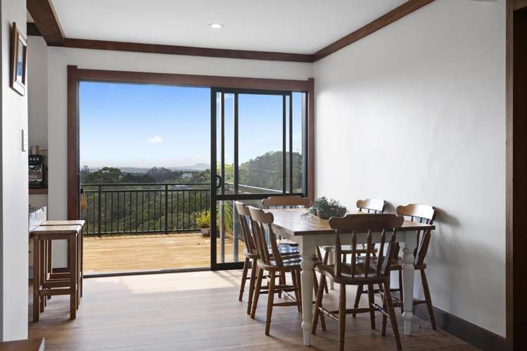 180 Ara-kotinga Whitford_5