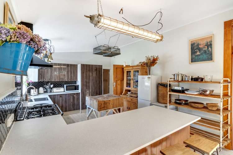 417 Murphys Line Featherston_13