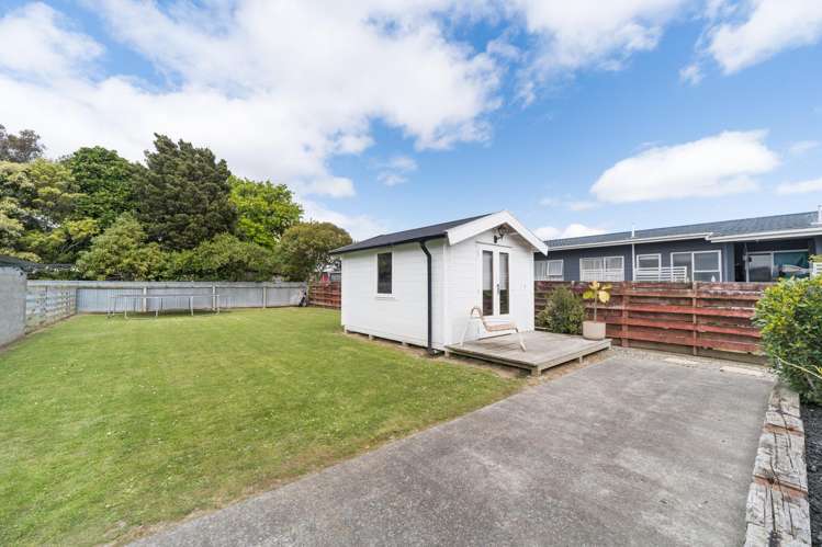 18 Browning Place Roslyn_25