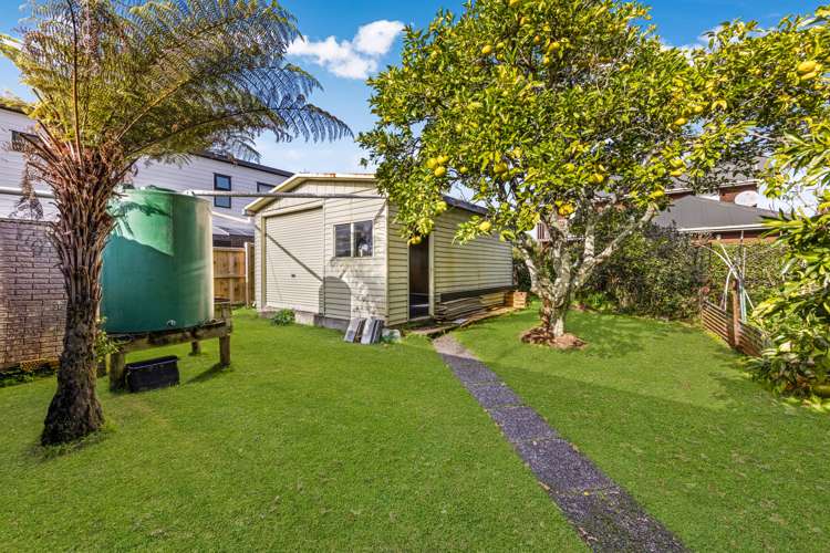 486 West Coast Road Glen Eden_5