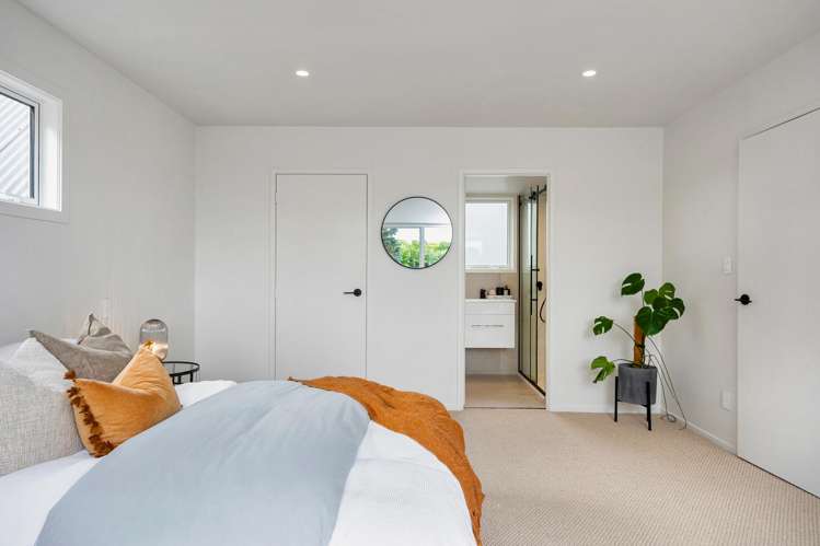 99A Alberton Avenue Mount Albert_11