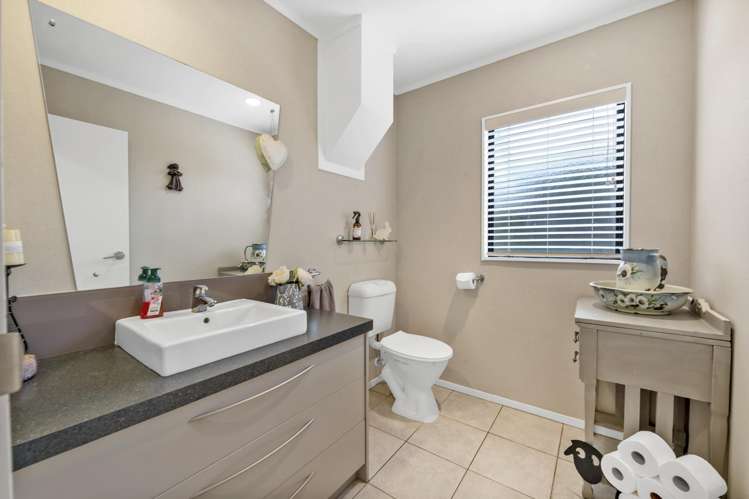 4B Tremen Place Pukekohe_13