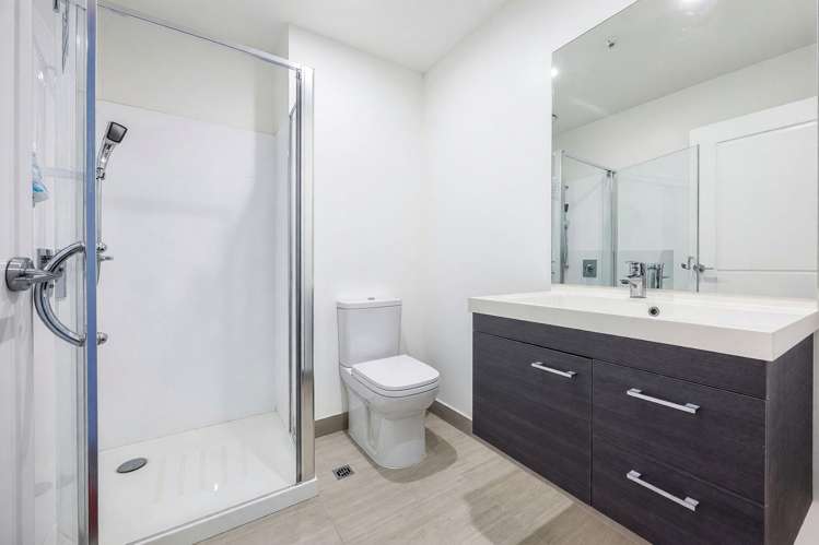 52/8 Thompson Park Road Mount Wellington_10