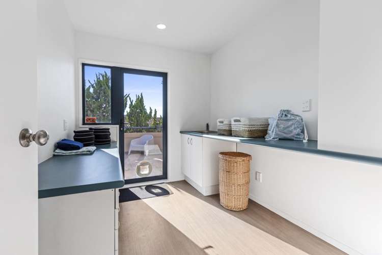 9 Sterling Gate Drive Bethlehem_23