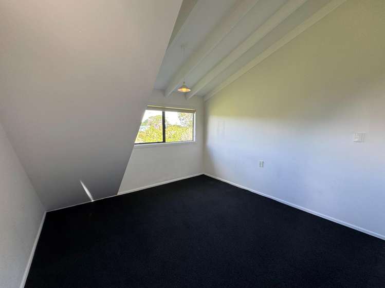 45 Kennedy Road Surfdale_13