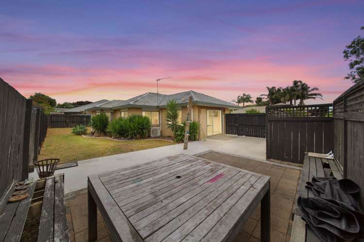 2/8 Pono Place Waiuku_11