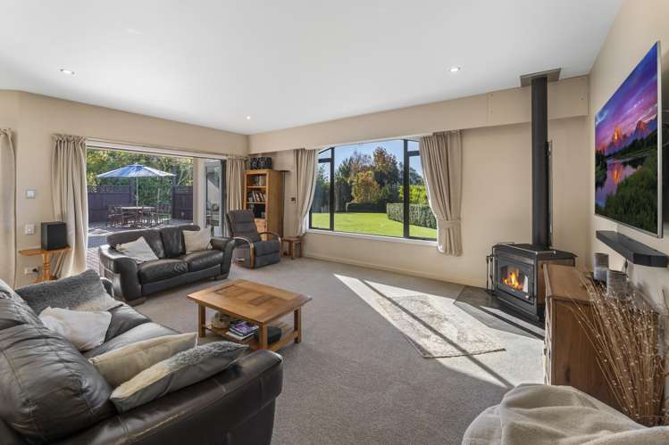 89 Totara View Road Wakefield_11