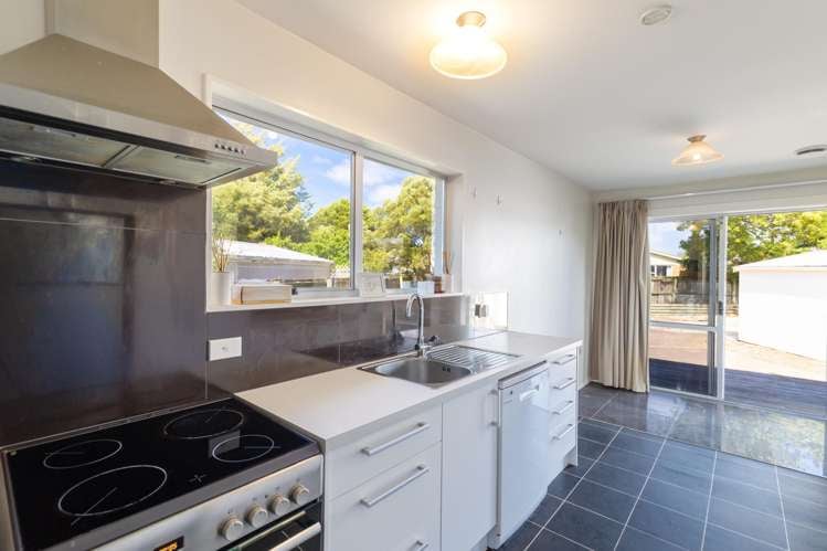 476 Mairehau Road Parklands_12