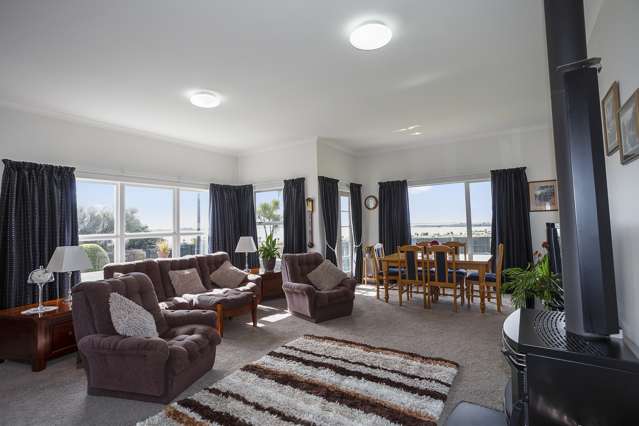 4 Green Point Road Bluff_3