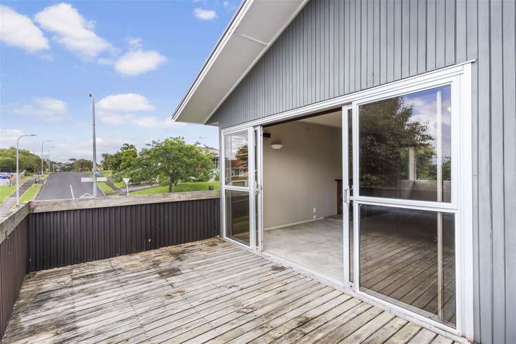 10 Larne Avenue Pakuranga Heights_15